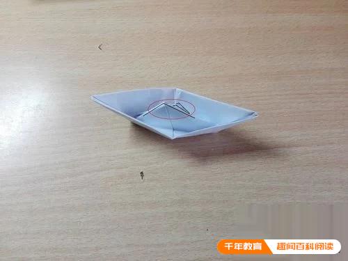 折纸轮船步骤图片,手工折纸小船,怎么折平底纸船(图10)